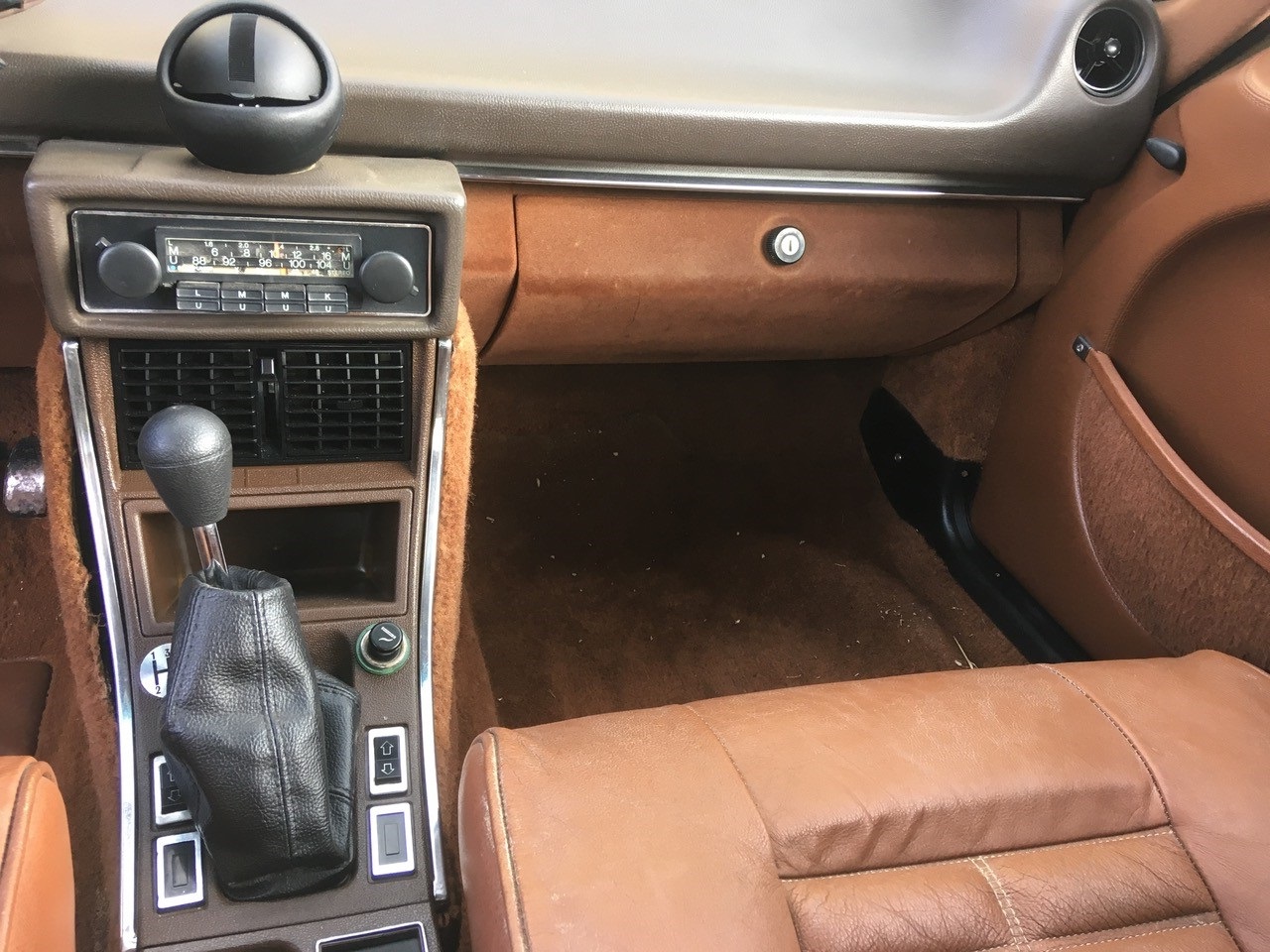 CX 2400 Pallas 